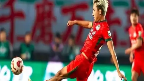 拜仁18胜11期 专家推荐大乐透质合分析前区十码